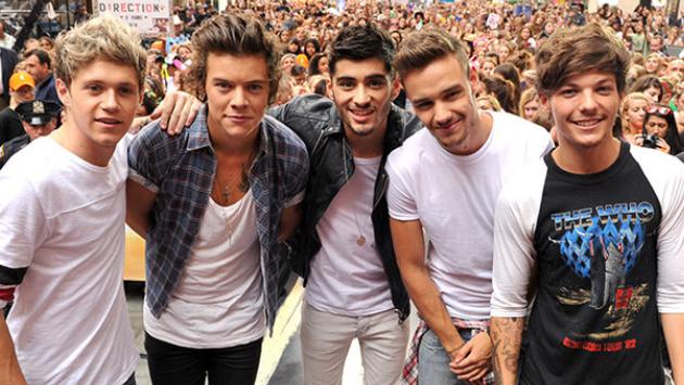 Ex One Direction desafía la censura en redes y posa totalmente desnudo