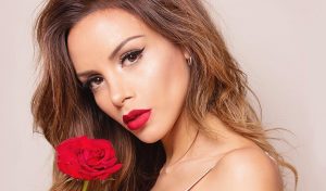 Silvina Varas publica foto en topless con misterioso mensaje