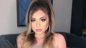 Hermana de Paloma Mami muestra por primera vez su pierna ortopédica