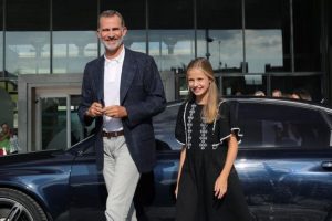 Princesa Leonor de España sorprende con vestido de conocida tienda que también está en Chile