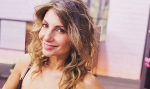 Macarena Venegas saca aplausos con foto en bikini