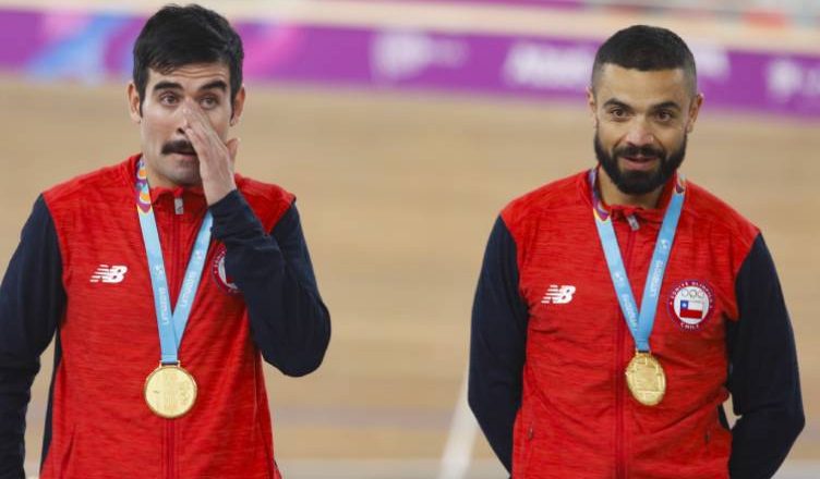 Ciclistas chilenos arriesgan perder las medallas que ganaron en los Panamericanos 2019