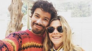 Francisco Puelles sorprende a su novia con romántica declaración