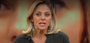 Mariana Derderian recibió críticas por subir foto en el cerro junto a su pareja