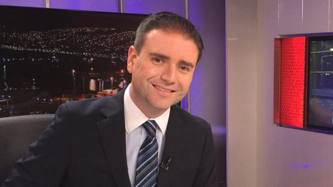 Periodista Christian Pino respondió a críticas por 'trabajar gratis'