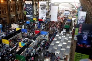 Confirman que Feria del Libro se seguirá realizando en Estación Mapocho