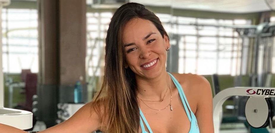 Jhendelyn Núñez se ríe de si misma al compartir doloroso y divertido chascarro