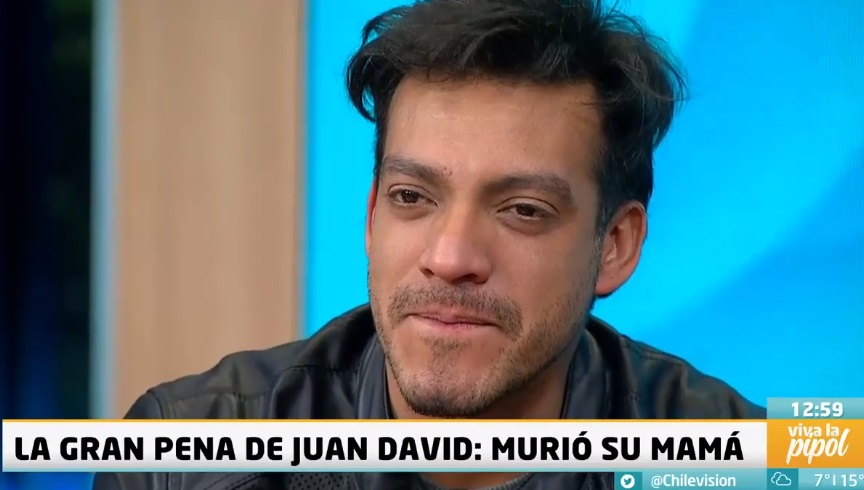 El cantante Juan David se encuentra viviendo gran tristeza por la partida de su mamá