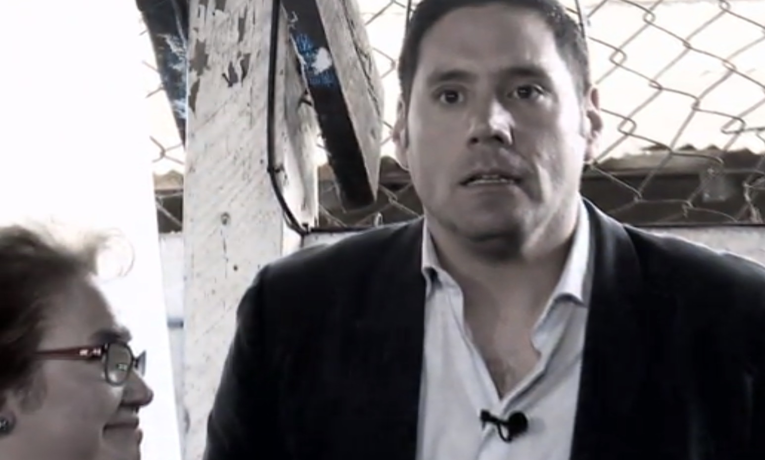 Pancho Saavedra protagoniza chascarro en matrimonio de "Contra viento y marea": Terminó en meme