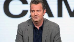 La aislada vida de Matthew Perry de "Friends": Vive solo en un hotel
