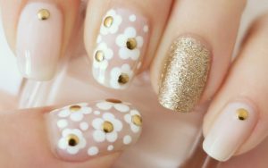 Margaritas en las uñas: Así es la nueva tendencia en manicure