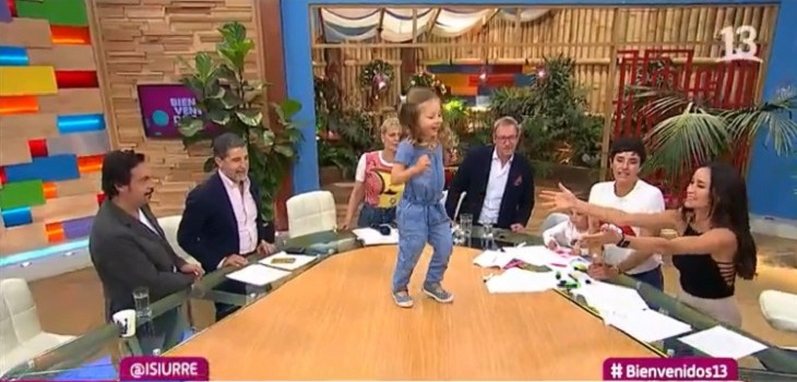 las hijas de urrejola y aguayo disfrutan en Bienvenidos