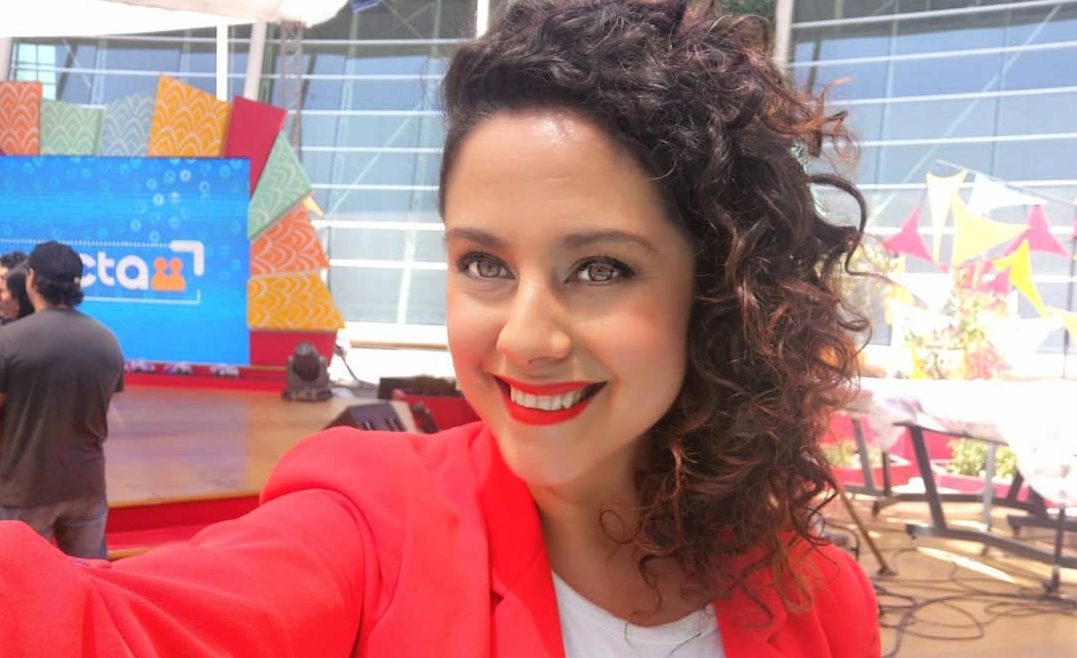 Ex periodista de TVN debutó como notera en "Mucho Gusto"