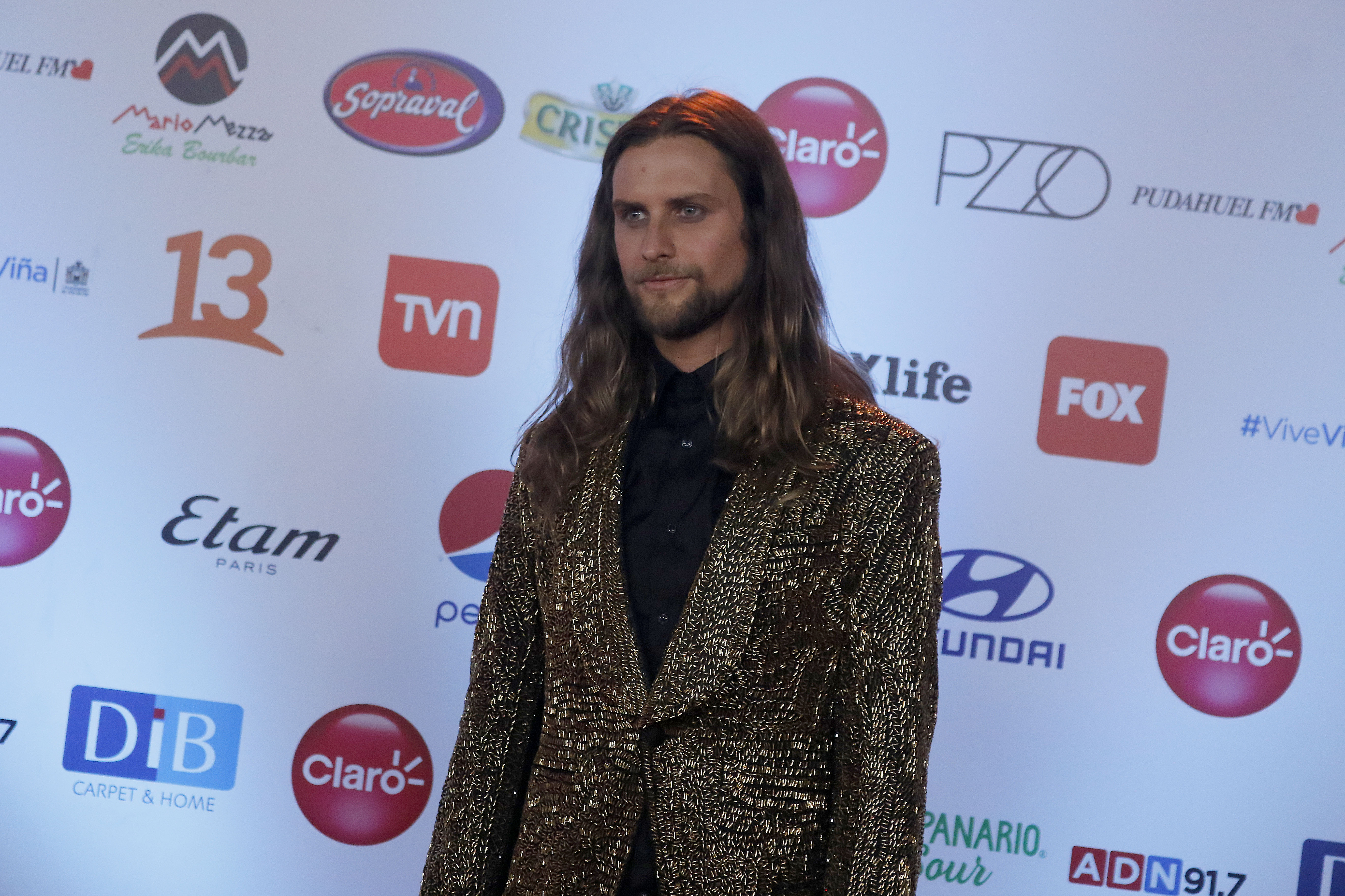 Traje de Jean Philippe en Viña sacó aplausos en la Semana de la Moda de NY