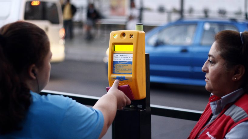 índice de evasión aumento en Transantiago