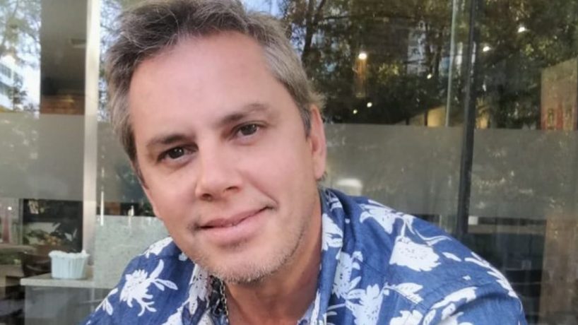 José Miguel Viñuela compartió fotos de su hija recién bautizada