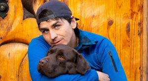 Pangal Andrade compartió nuevos registros del Cajón del Maipo nevado junto a su perro