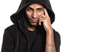 Reguetonero Arcángel es hospitalizado tras sufrir un pre infarto