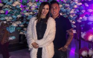 Daniela Colett y Eduardo Vargas presentaron a su hija recién nacida