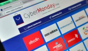 #CyberMondayCL revisa los memes que dejó la primera jornada