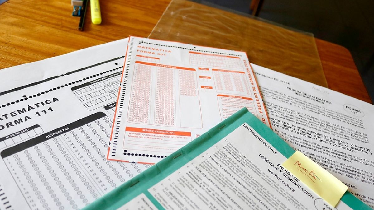 Se posterga rendición de PSU por 'seguridad y tranquilidad' de los estudiantes