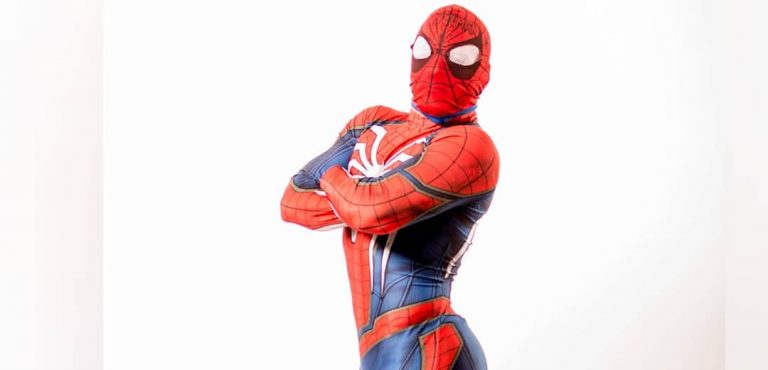 Las razones del retiro del Sensual Spiderman de las marchas