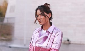 Camila Recabarren sorprende y muestra tatuajes en sus pechos