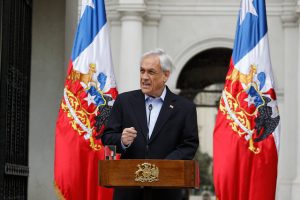 Sebastián Piñera solicitó la renuncia a todos sus ministros para establecer nuevo gabinete