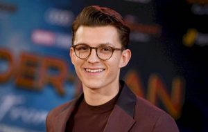 ¡El radical cambio de look del protagonista de 'Spider Man', Tom Holland!