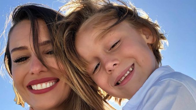 Pampita y su hijo Benicio derriten en redes sociales al hacer ejercicio juntos