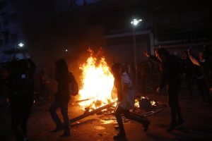 Anuncian toque de queda en la región de Valparaíso