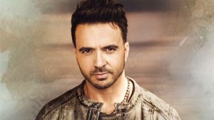 Luis Fonsi nos adelantó detalles de su regreso a Chile en #CosasDeDos