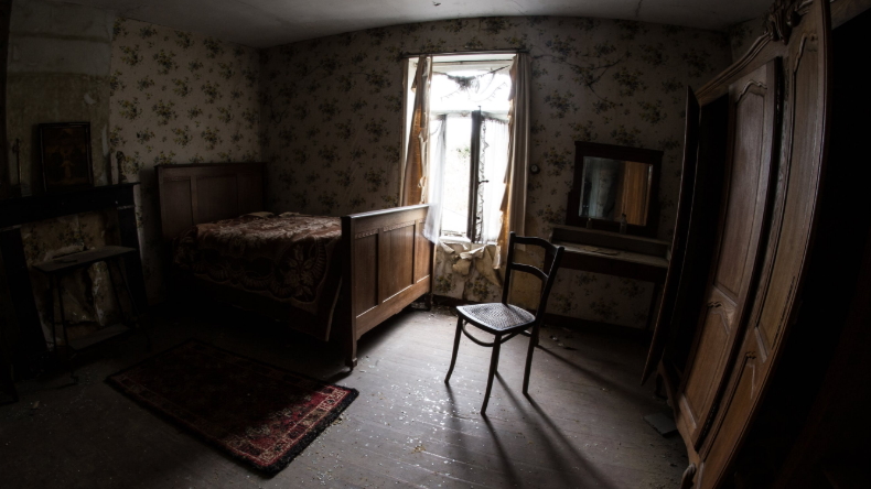 Impacto por relato de mujer que lleva 16 años encerrada en departamento en Viña del Mar