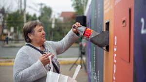 Conoce "Ecoven", el sistema que te carga la Bip! y da descuentos por reciclar