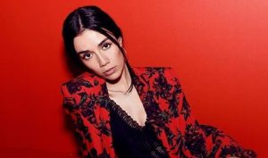 Medio vincularía amorosamente a Steffi Méndez con futbolista nacional