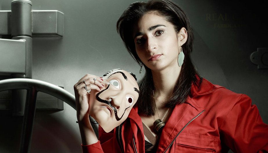 Actriz de "La casa de papel" envió mensaje de apoyo al estallido social en Chile