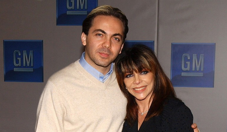 Verónica Castro respondió a rumores que la vinculan con su hijo Cristián — FMDOS