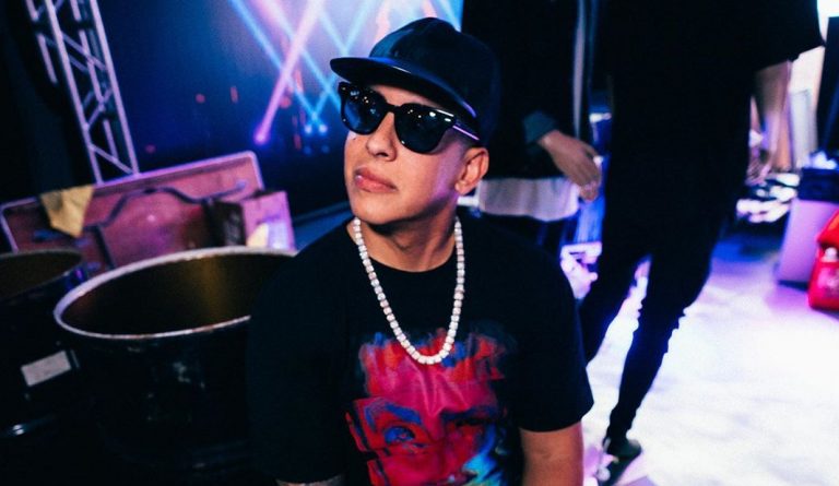 Niño enternece cantando "Con Calma" en redes sociales junto a Daddy Yankee