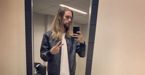 Jean Philippe Cretton hace reír con publicación con un Mentholatum