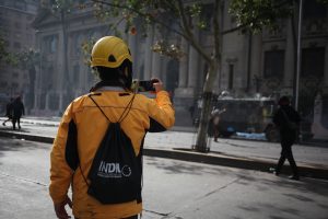 INDH presentará querella por falsa funcionaria grabada insultando a Carabineros