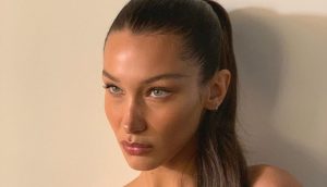 Bella Hadid donó 600 árboles para compensar sus viajes en avión
