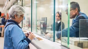 Aprobado: Pensiones solidarias subirán 50% para los mayores de 80 años