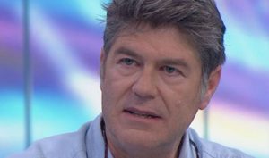 James Hamilton se retiró indignado de "Mucho Gusto"