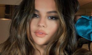 ¿Selena Gómez está saliendo con otra cantante? El beso que despertó los rumores