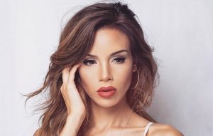 Silvina Varas respondió a usuaria que la increpó por no subir fotos de las marchas