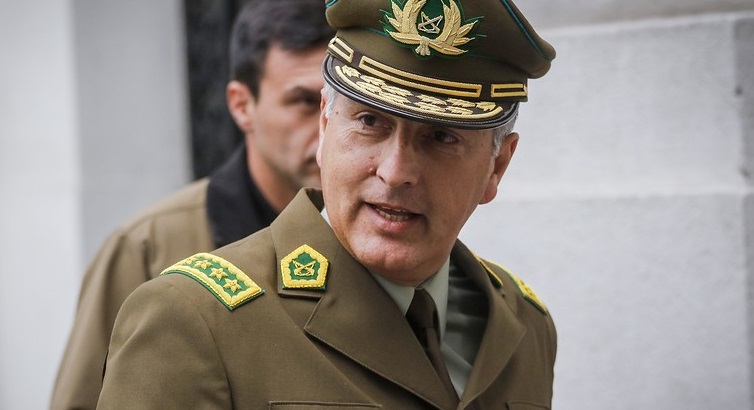 Piñera aceptó la renuncia de Mario Rozas.