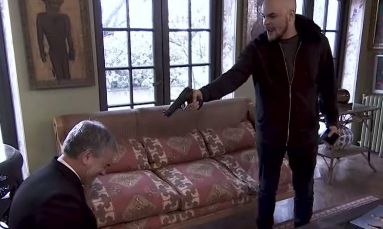 Mega comparte impactante spot del gran final de "Juegos de poder"