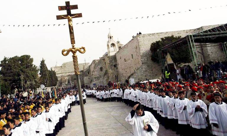 Miles de peregrinos celebraron la Nochebuena en Belén