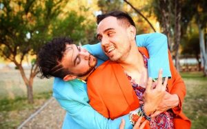 ¡Es oficial! César Antonio Campos firmó su Acuerdo de Unión Civil