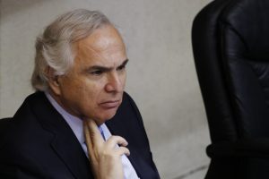 Senado aprobó acusación constitucional contra Andrés Chadwick